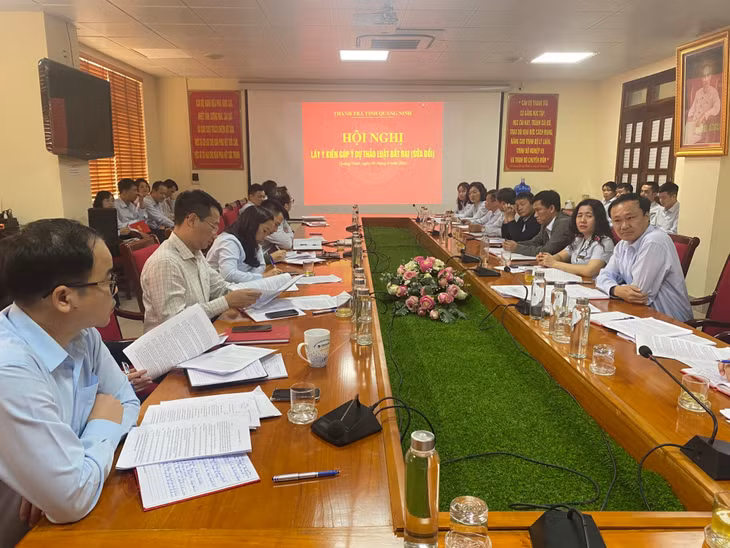 Quang cảnh hội nghị.