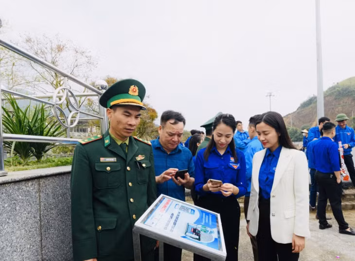 Huyện Đoàn Hải Hà ra mắt Ứng dụng CNTT trong tuyên truyền giới thiệu về Cửa khẩu Bắc Phong Sinh – cột mốc quốc gia 1344. Ảnh: Huyện Đoàn Hải Hà cung cấp.