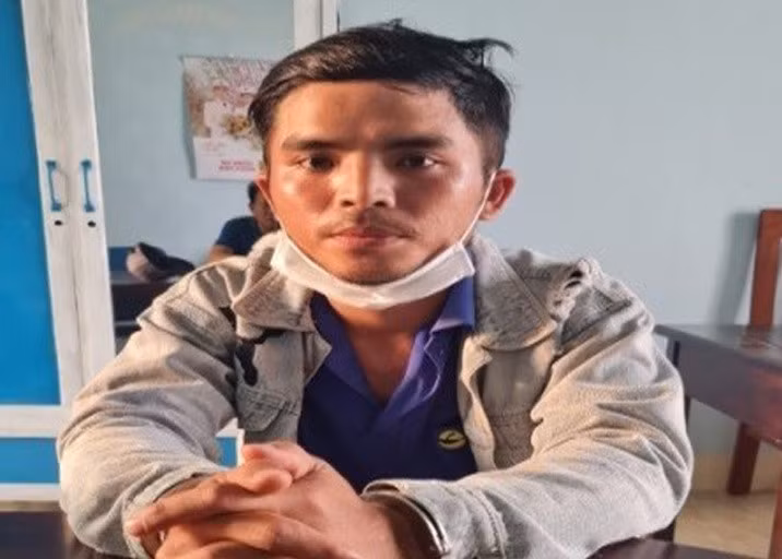 Lê Minh Long bị bắt khi đang lẩn trốn ở tỉnh Gia Lai. Ảnh: Công an cung cấp.