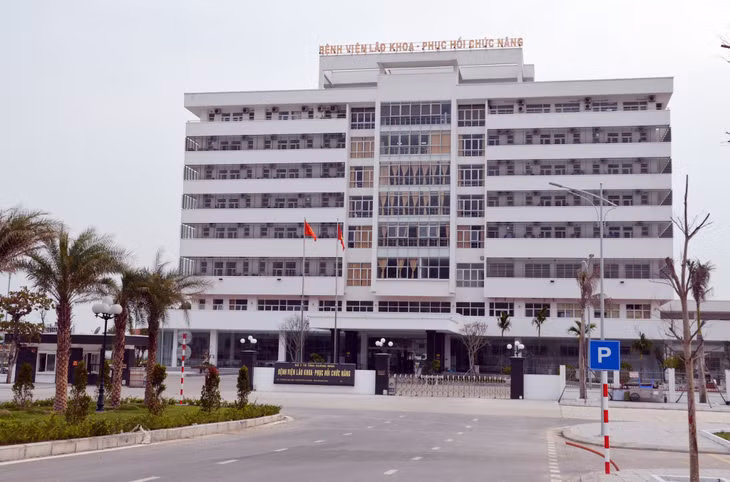 Bệnh viện Lão khoa - Phục hồi chức năng đi vào hoạt động (tháng 10/2022), góp phần nâng cao hiệu quả chăm sóc sức khỏe NCT.