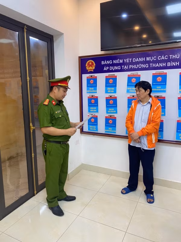 Bán và giao đất trái thẩm quyền, "quan xã" thu trên 7,3 tỷ đồng ảnh 1