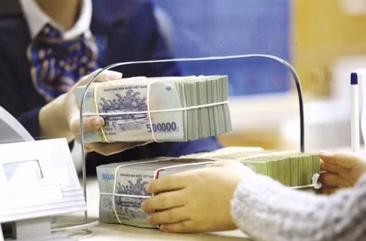 Ngân hàng Nhà nước chỉ đạo sớm triển khai chính sách hỗ trợ lãi suất cho doanh nghiệp, hợp tác xã, hộ kinh doanh.