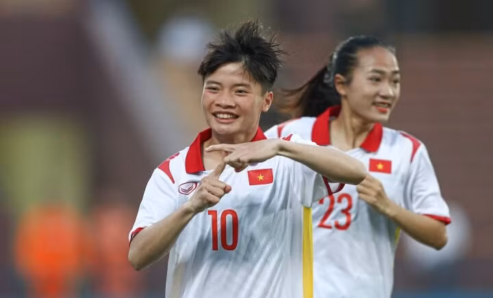 U20 nữ Việt Nam thắng đậm U20 nữ Singapore.