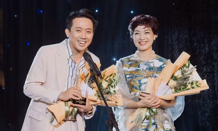 NSND Lê Khanh trong Chương trình “Vinh danh nghệ sĩ tiêu biểu lĩnh vực nghệ thuật biểu diễn năm 2022”. Ảnh: Nhân vật cung cấp