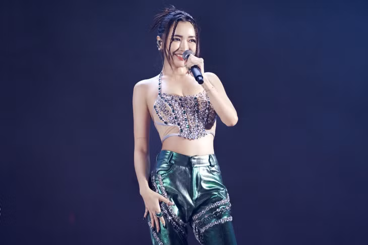 Bích Phương là một trọng những ca sĩ Việt cán mốc 1 tỉ lượt xem YouTube. Ảnh: Nhân vật cung cấp