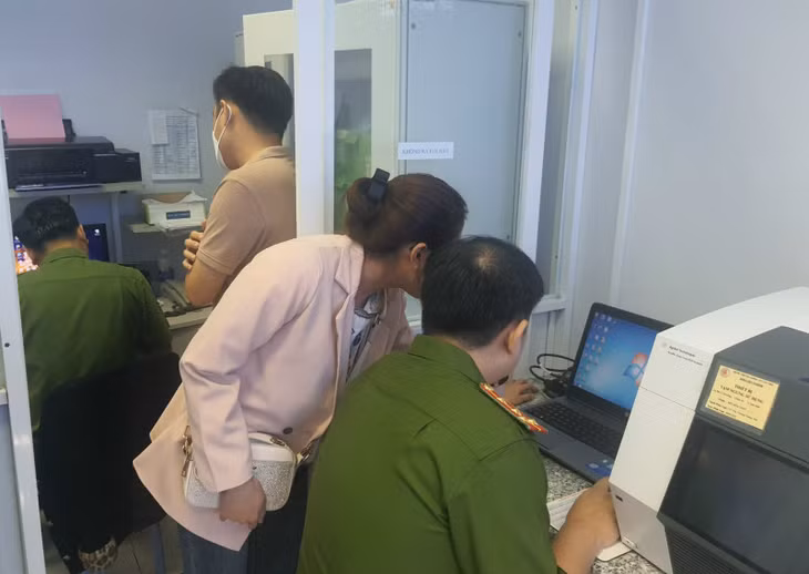 Khởi tố 2 nhân viên Bệnh viện đa khoa TP Cần Thơ liên quan đến Công ty Việt Á ảnh 2