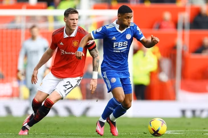 Weghorst hi sinh rất nhiều vì lối chơi chung của Man Utd