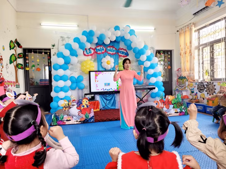 Tiết dạy của cô giáo Nguyễn Thị Hằng, Trường Mầm non Phong Hải (TX Quảng Yên).