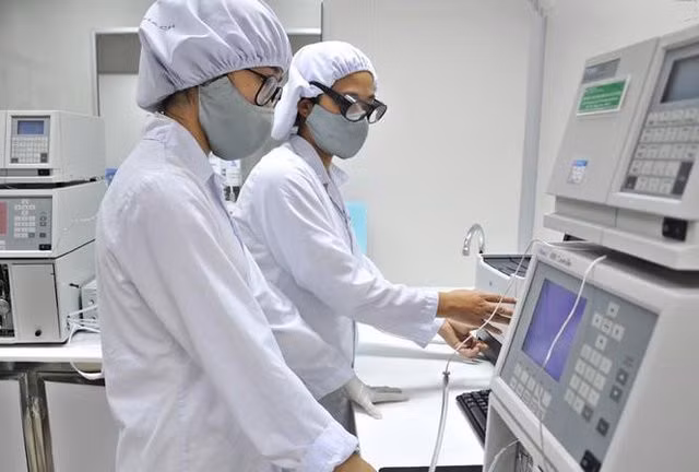 Thay đổi quản lý, kê khai giá trang thiết bị y tế.
