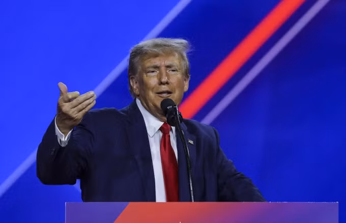 Cựu Tổng thống Mỹ Donald Trump phát biểu tại Hội nghị Hành động Chính trị Bảo thủ (CPAC) ở Maryland, ngày 4-3.