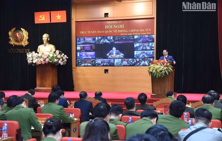 Hội nghị được diễn ra dưới hình thức trực tuyến và trực tiếp. (Ảnh: TRẦN HẢI)