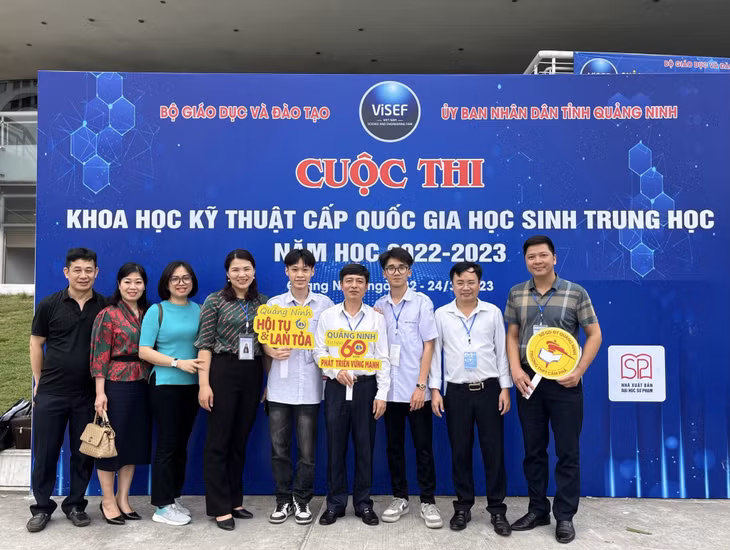 Dự án của các thí sinh Trường THPT Cẩm Phả (Quảng Ninh) đoạt giải Ba.