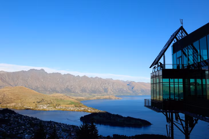Toàn cảnh Queenstown xinh đẹp. Ảnh: Trang Kịt
