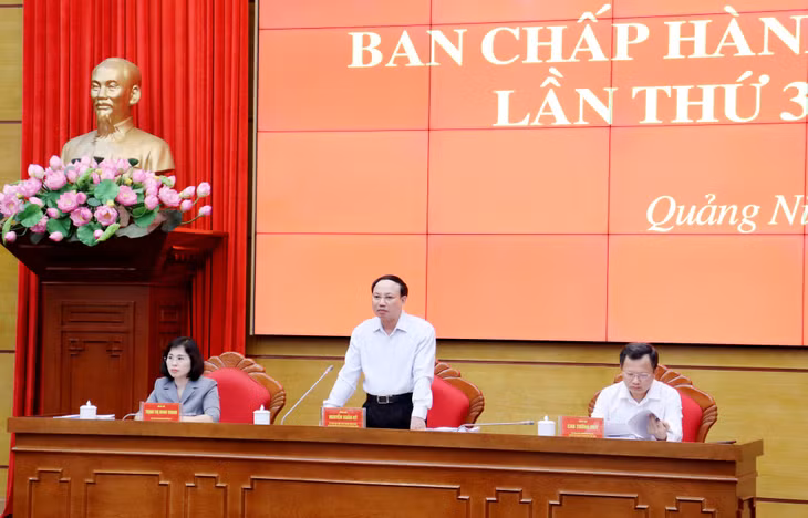 Đồng chí Nguyễn Xuân Ký, Ủy viên Trung ương Đảng, Bí thư Tỉnh ủy, Chủ tịch HĐND tỉnh, phát biểu chỉ đạo tại hội nghị.