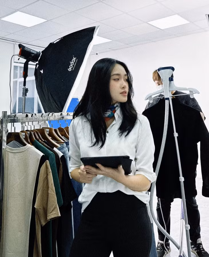 Trang Tara - Co founder CIVIX Group đã có những chia sẻ gần gũi trong vai trò một người sếp gen Z
