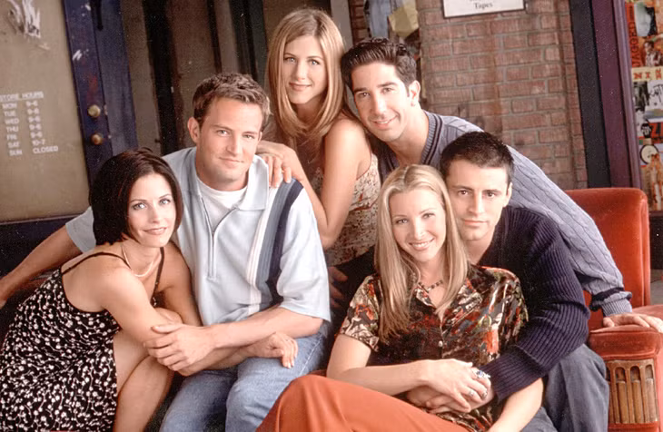 Friends từng là phim hài sitcom đình đám toàn cầu - Ảnh: IMDb