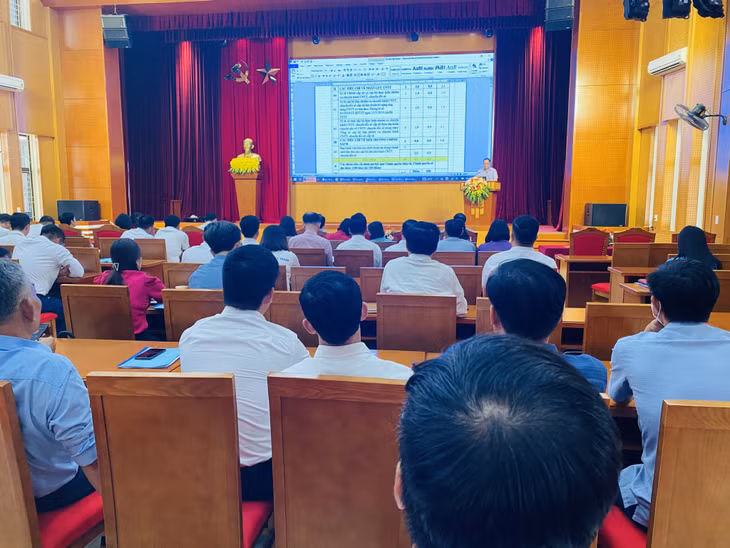 Huyện Vân Đồn tổ chức hội nghị phân tích các Chỉ số PAR Index, SIPAS, DGI, tháng 6/2023.