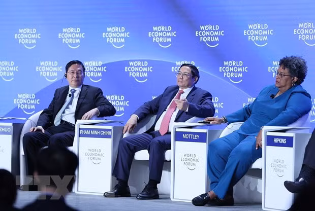 WEF Thien Tan: Thu tuong chi ra 6 'con gio nguoc' can tro tang truong hinh anh 2