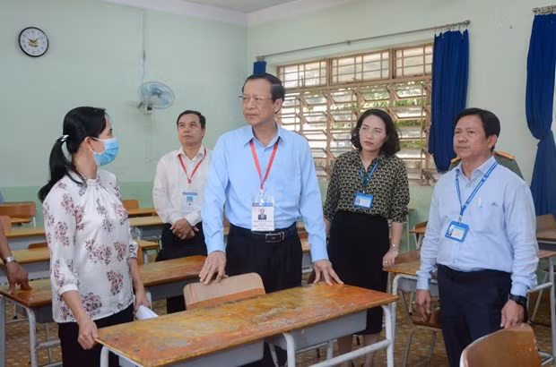 Thu truong Bo GD-DT: Thuc hien “4 dung, 3 khong” de co ky thi an toan hinh anh 4