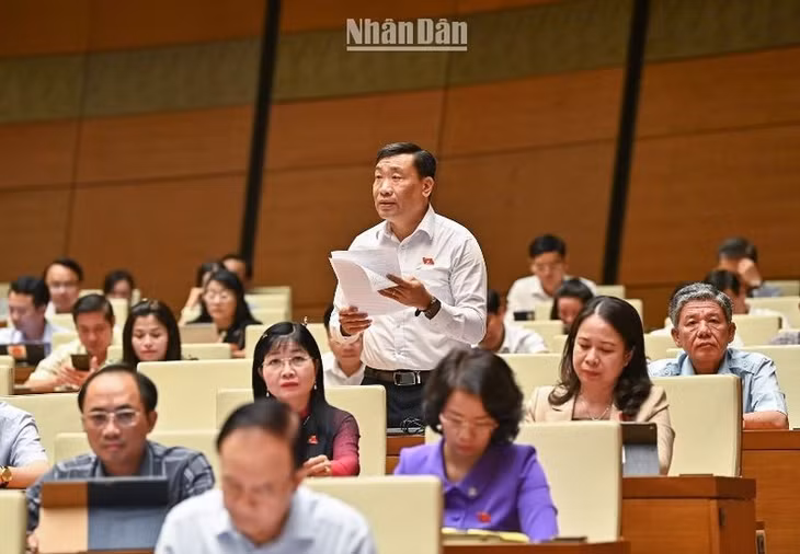 Đại biểu Thạch Phước Bình - Đoàn đại biểu Quốc hội tỉnh Trà Vinh. (Ảnh: DUY LINH)