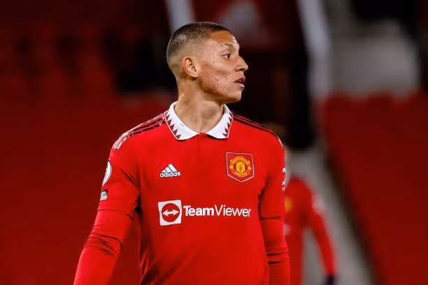 Man Utd gia hạn với Mejia.