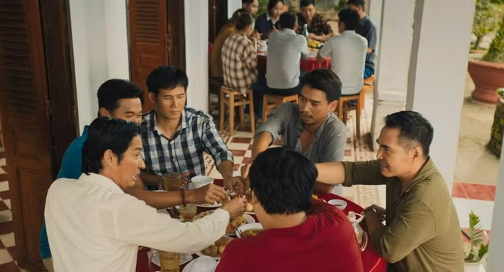 Sau Lật mặt 6, phim Việt mất tích khỏi đường đua trong nhiều tháng tới. Ảnh: ĐPCC.