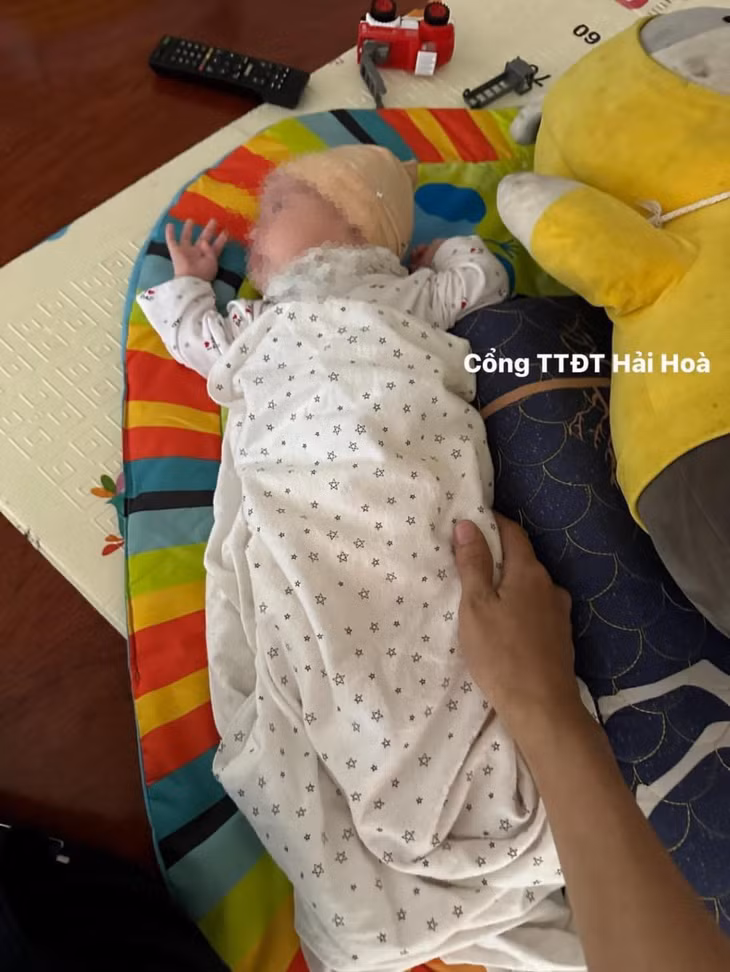 UBND phường Hải Hòa thông báo tìm người thân của bé gái sơ sinh. (Ảnh: Cổng thông tin điện tử UBND phường Hải Hòa, TP Móng Cái)