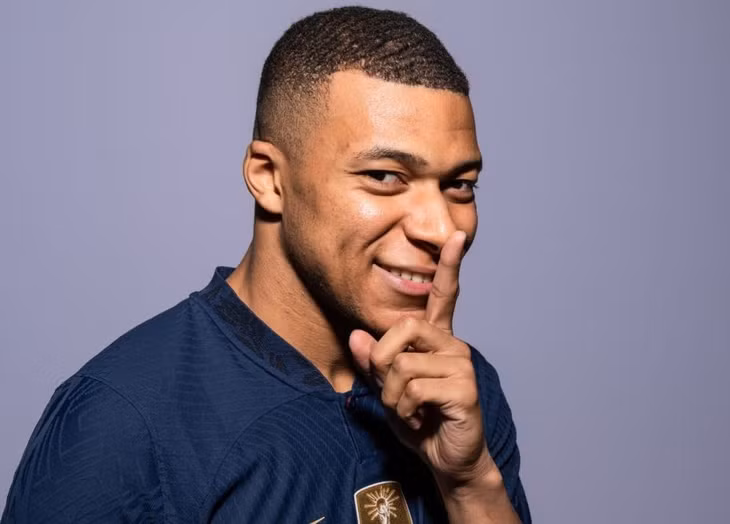 Mbappe đặt PSG vào thế khó sau quyết định không gia hạn hợp đồng.