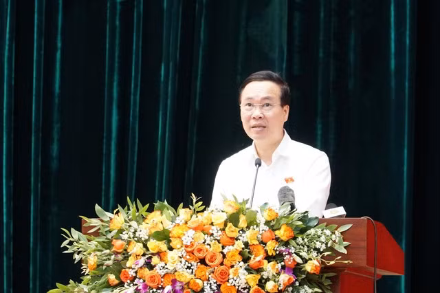 Chủ tịch nước Võ Văn Thưởng phát biểu tại buổi tiếp xúc cử tri thành phố Đà Nẵng - Ảnh: VGP/Lưu Hương