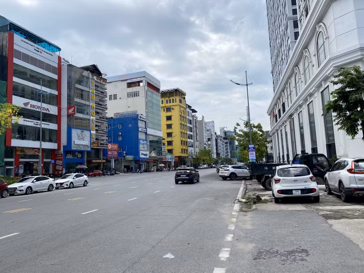 Điểm tập kết rác tạm tại đường 25/4 đã được xóa bỏ, góp phần đảm bảo mỹ quan đô thị và VSMT cho khu vực trung tâm của thành phố