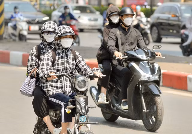 Cao điểm đợt nắng nóng dài ngày ở Bắc Bộ và Trung Bộ sẽ là khoảng ngày 10/7.