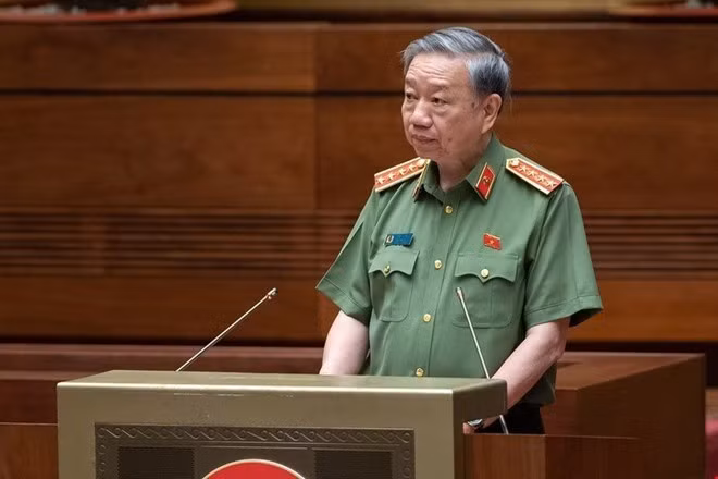 Bộ trưởng Bộ Công an Tô Lâm phát biểu tại Quốc hội ngày 2-6