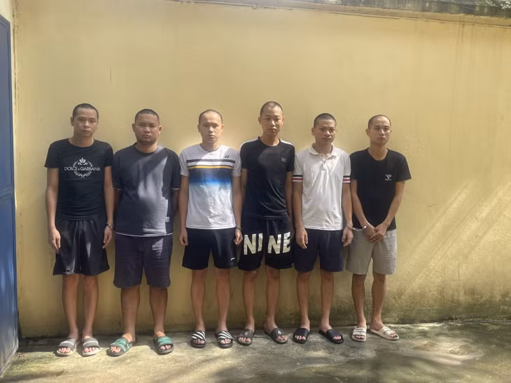 Các nghi phạm tại cơ quan công an. Ảnh: CACC