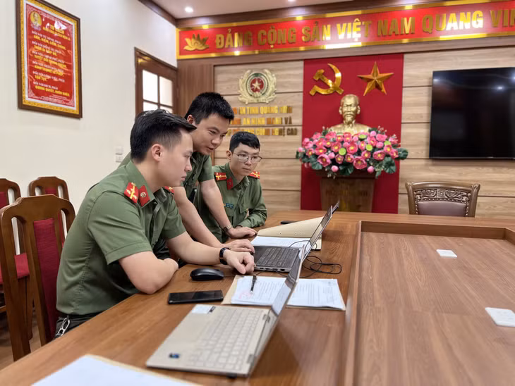 Phòng An ninh mạng và phòng chống tội phạm sử dụng công nghệ cao (Công an tỉnh) xử lý thông tin do người dân cung cấp.