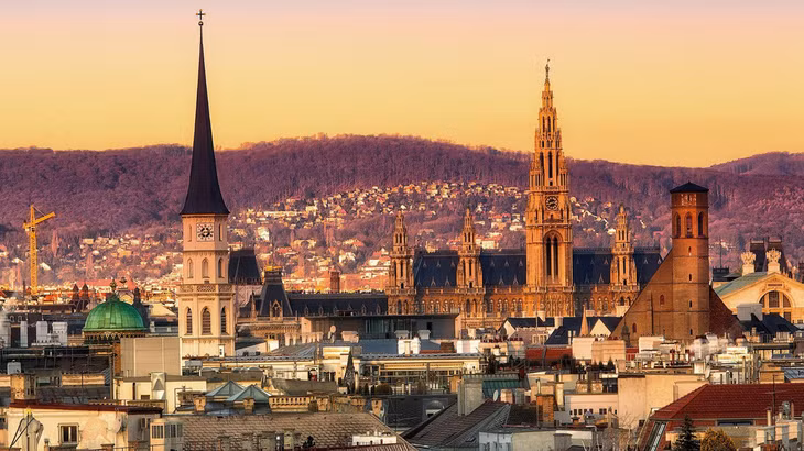 Thủ đô Vienna của Áo tiếp tục được vinh danh là thành phố đáng sống nhất thế giới - Ảnh: KLOOK