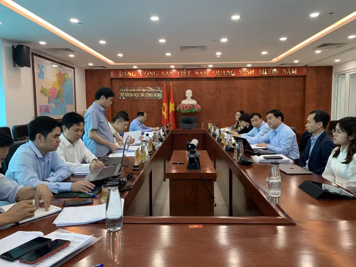 Sở KH&amp;CN họp Hội đồng tư vấn tuyển chọn, cá nhân chủ trì nhiệm vụ KH&amp;CN cấp tỉnh. Ảnh: Sở KH&amp;CN