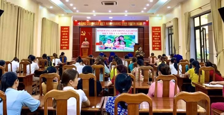 Hội nghị chuyên đề "Bình đẳng giới trong gia đình" tại huyện Ba Chẽ, tháng 6/2023. Ảnh: Hội LHPN tỉnh
