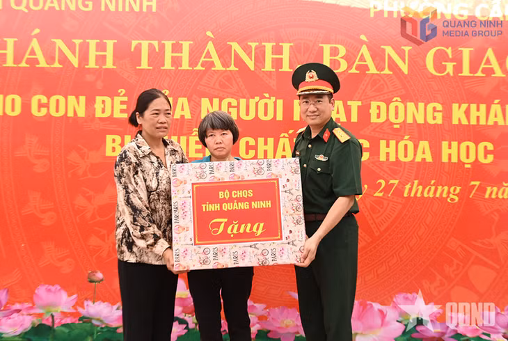 LLVT Quảng Ninh chăm lo cho người có công trên địa bàn.