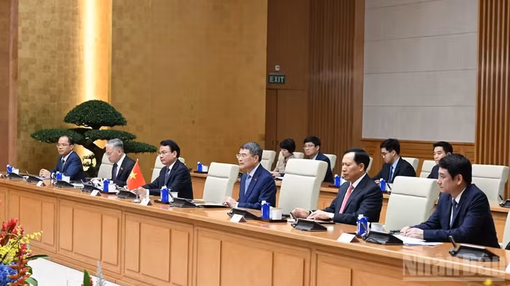 Thủ tướng Chính phủ Lê Minh Hưng và lãnh đạo một số bộ, ngành tham dự buổi hội kiến. (Ảnh: Trần Hải)