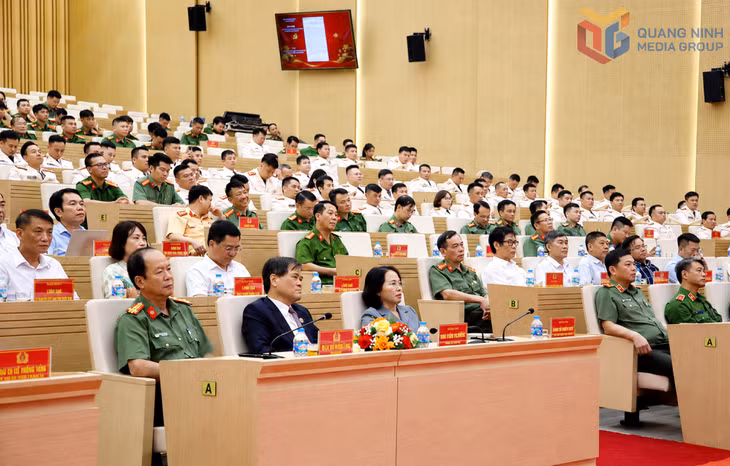 Các đại biểu tham dự gặp mặt kỷ niệm 70 năm ngày truyền thống lực lượng cảnh sát kinh tế 10/8 (1956 - 2026).