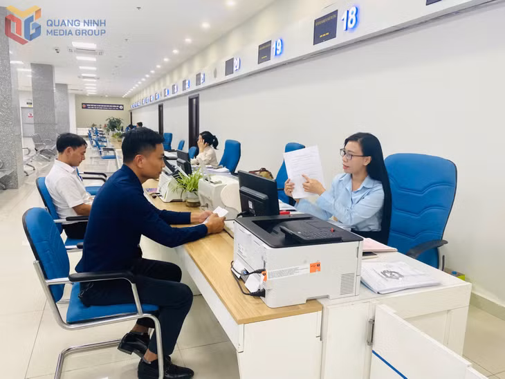 Thủ tục hành chính của Quảng Ninh ngày càng được rút gọn, minh bạch, tạo điều kiện cho doanh nghiệp đầu tư phát triển.