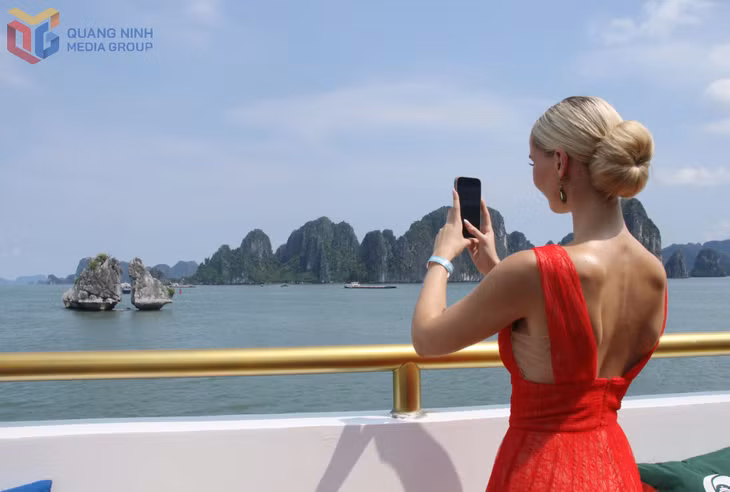 Rất nhiều những hình ảnh, thước phim về vịnh Hạ Long được các thí sinh ghi lại.