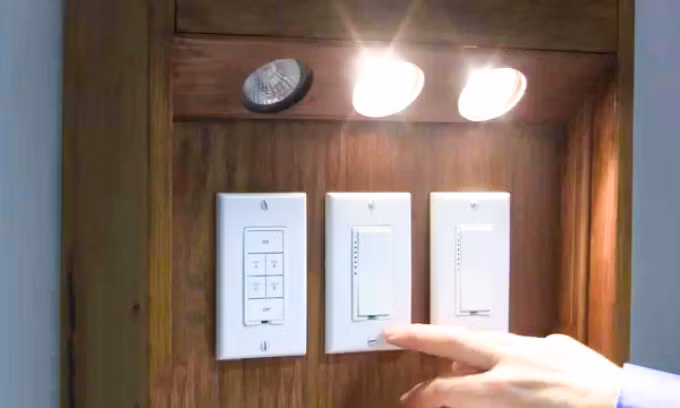 Một số thiết bị smarthome của Insteon. Ảnh: FastCode