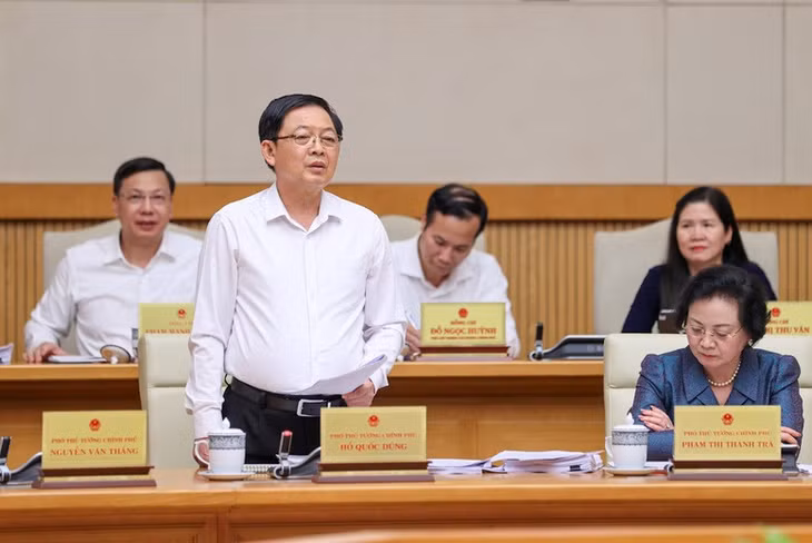 Phó Thủ tướng Hồ Quốc Dũng phát biểu, Phó Thủ tướng Phạm Thị Thanh Trà dự phiên họp - Ảnh: VGP/Nhật Bắc