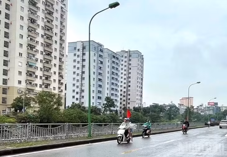Dự báo khu vực Hà Nội có lúc có mưa rào và dông, cục bộ có nơi mưa to. (Ảnh minh họa: Đ.T)