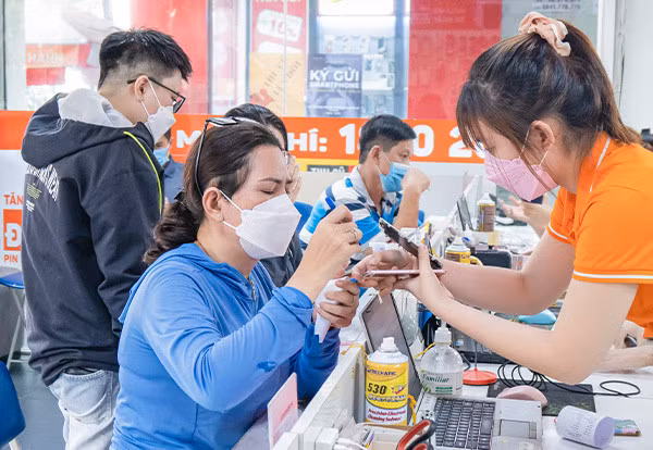 FASTCARE - Hệ thống thay màn hình iPhone uy tín với hơn 15 năm kinh nghiệm ảnh 1 FASTCARE - Hệ thống thay màn hình iPhone uy tín với hơn 15 năm kinh nghiệm ảnh 1