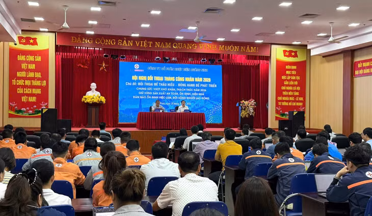 Toàn cảnh hội nghị đối thoại Tháng công nhân năm 2026.