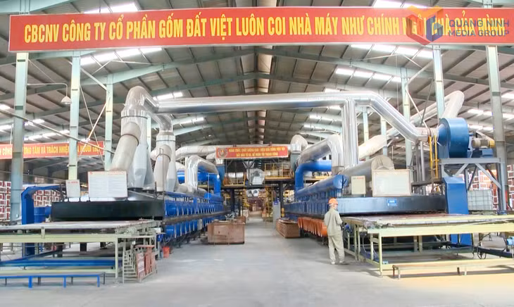 Tổ hợp Công ty CP Gốm Đất Việt là một trong 35 doanh nghiệp KHCN của tỉnh.