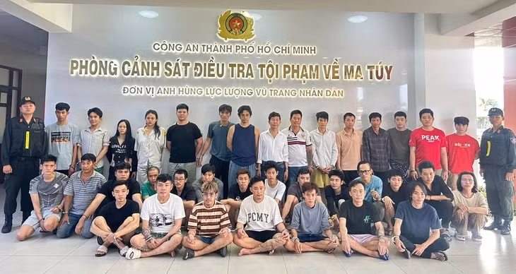 Công an TP.HCM bắt 71 bị can trong đường dây ma túy - Ảnh: Công an TP.HCM