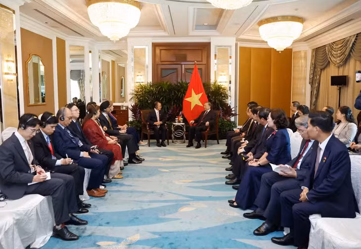 Tổng Bí thư, Chủ tịch nước Tô Lâm hội kiến Chủ tịch Quốc hội Singapore Seah Kian Peng. (Ảnh: TTXVN)